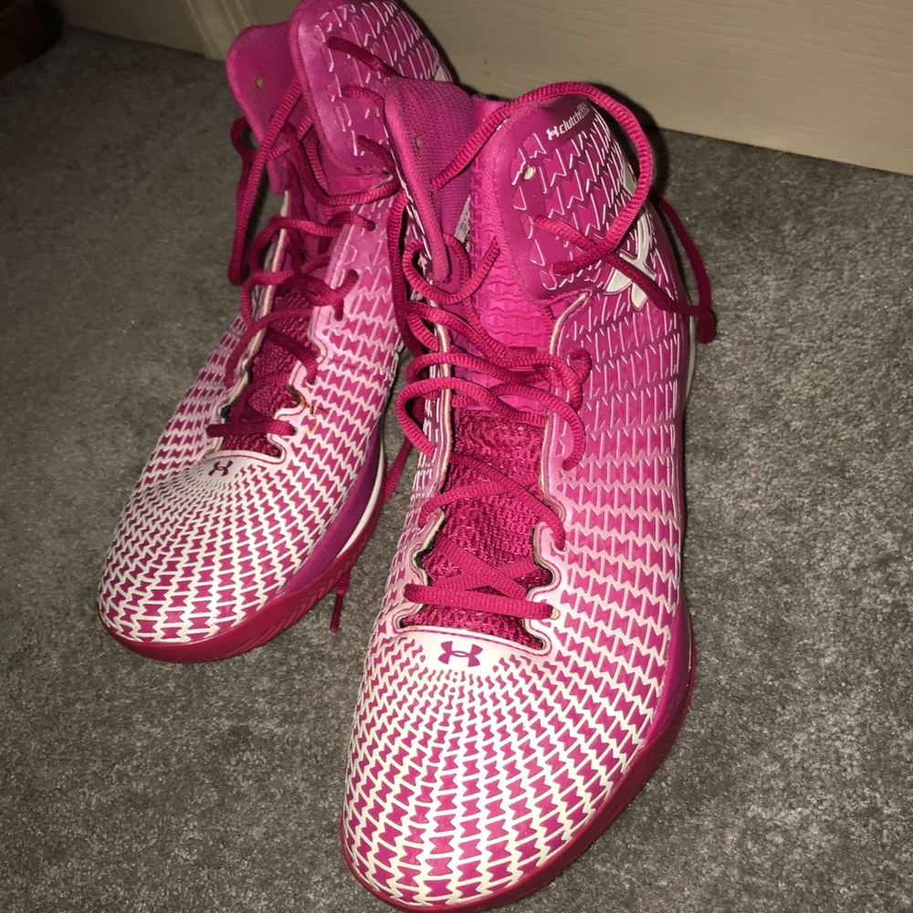 Pink under armor clutch fit drives